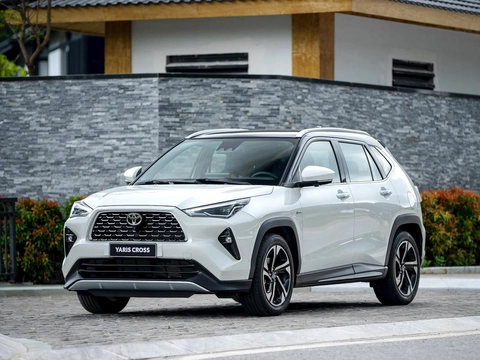 Toyota Yaris Cross hay bị chê vỏ mỏng, nhưng lại nhận được 5 sao an toàn - Ảnh 1.