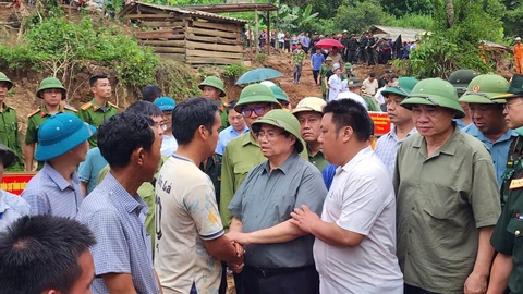 sạt lở đất - Ảnh 2.