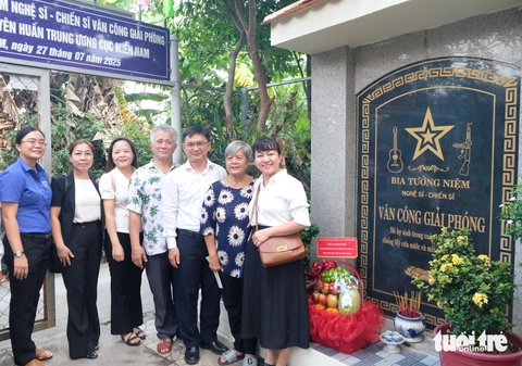 Tri ân các văn nghệ sĩ đóng góp to lớn cho văn hóa nghệ thuật của TP.HCM - Ảnh 3.