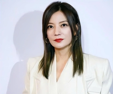 Triệu Vy - Ảnh 1.