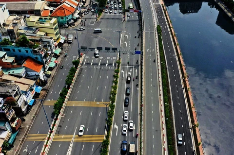 biển báo - Ảnh 1.