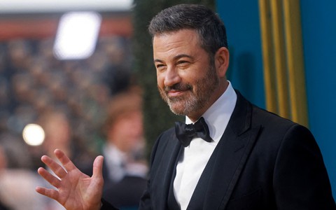 Disney mất 4 tỉ USD trong một đêm sau khi đình chỉ chương trình của Jimmy  Kimmel? - Tuổi Trẻ Online