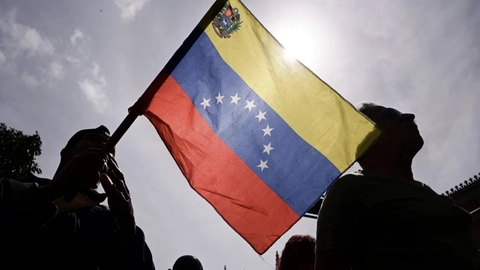 Kế hoạch dầu mỏ Venezuela của Mỹ gặp nhiều trở ngại - Tuổi Trẻ Online