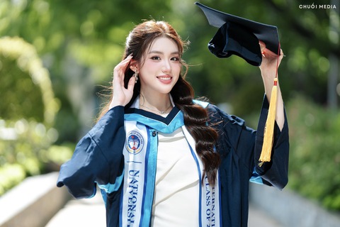 Miss World Vietnam Phan Phương Oanh trong những ảnh đời thường - Tuổi Trẻ Online