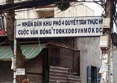 Thử tài đoán chữ viết tắt biển hiệu khu phố - Ảnh 1. Thử tài đoán chữ viết tắt biển hiệu khu phố - Ảnh 1.