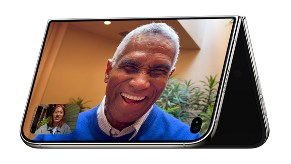 iPhone Duo có dùng SIM vật lý không hay chỉ dùng eSIM?