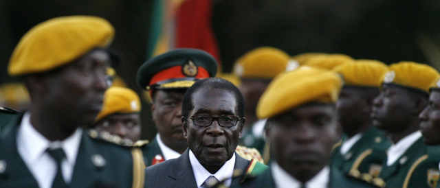 Robert Mugabe - từ anh hùng tới độc tài