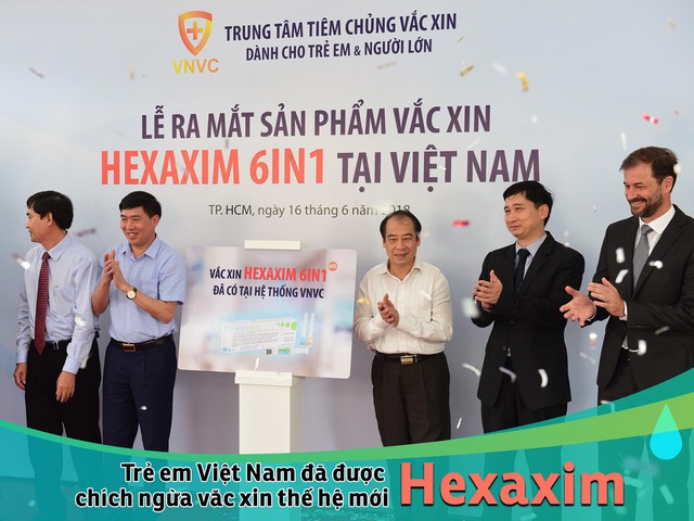 Trẻ em Việt Nam đã được chích ngừa văc xin thế hệ mới Hexaxim