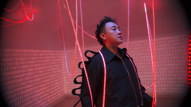 Sau concert, Trung Quân lại “suy” cùng Gặp em lúc tan vỡ - Ảnh 1.