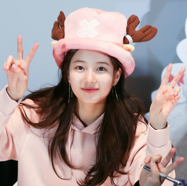 Gợi ý mặc đẹp màu của năm 2024 từ Jisoo (BLACKPINK) và Bae Suzy- Ảnh 3.