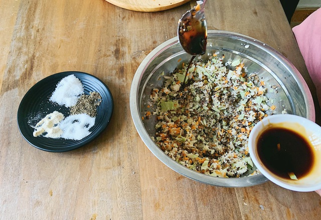 Gyozar áp chảo diêm mạch - Ảnh 2.