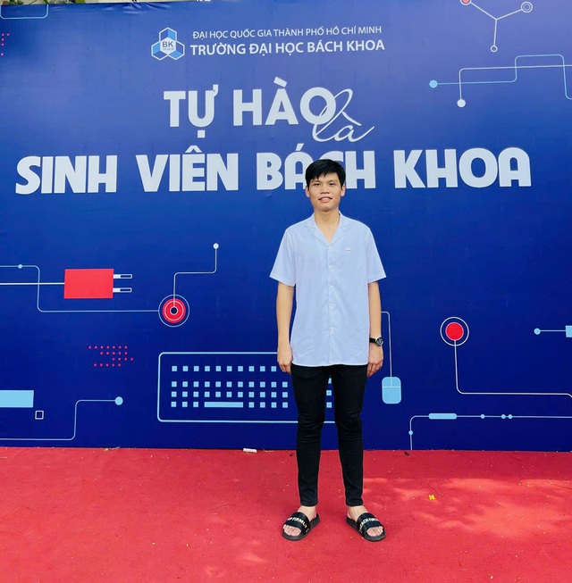 Bốn chàng trai xuất hiện tại chung kết Đường đến vinh quang là ai? - Ảnh 1.