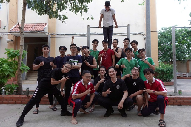 Mê thể hình, teen Trường THPT Tây Thạnh có thể gia nhập câu lạc bộ này- Ảnh 1.