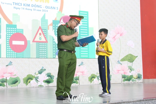 Học về an toàn giao thông thật thú vị với Trường THCS Kim Đồng- Ảnh 3.