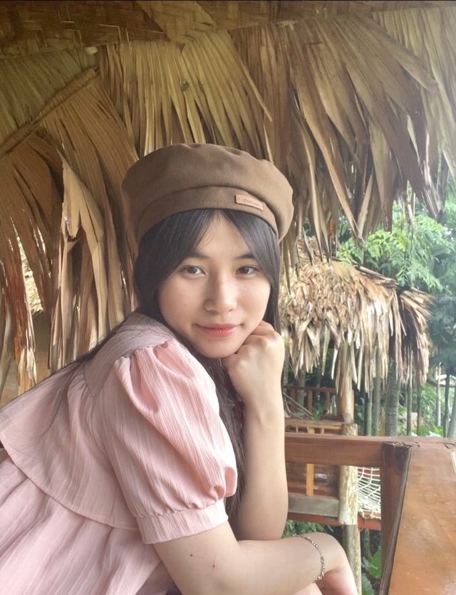 Teen 'nhập vai' đồ vật, làm clip theo trend trên TikTok- Ảnh 2.