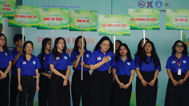 Nỗ lực chinh phục khoa học công nghệ của nữ sinh Trường đại học Kinh tế - Luật- Ảnh 4.