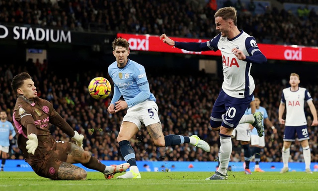 Pep Guardiola thừa nhận Man City yếu đuối trong trận thua Tottenham- Ảnh 2.