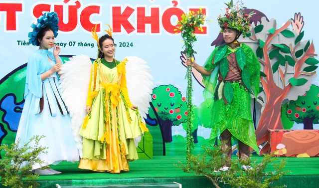 Làm quen cô bạn học giỏi, múa đẹp của Trường THCS Xuân Diệu (Tiền Giang)- Ảnh 5.