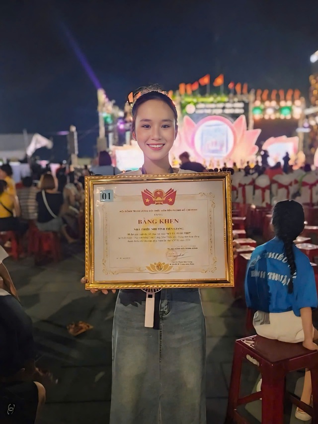 Làm quen cô bạn học giỏi, múa đẹp của Trường THCS Xuân Diệu (Tiền Giang)- Ảnh 3.