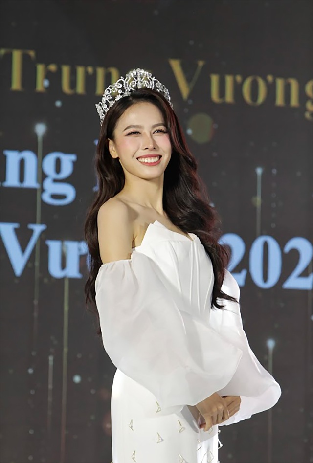Sở hữu nụ cười ngọt ngào, sinh lớp 12 đăng quang Nét đẹp THPT Trưng Vương- Ảnh 8.