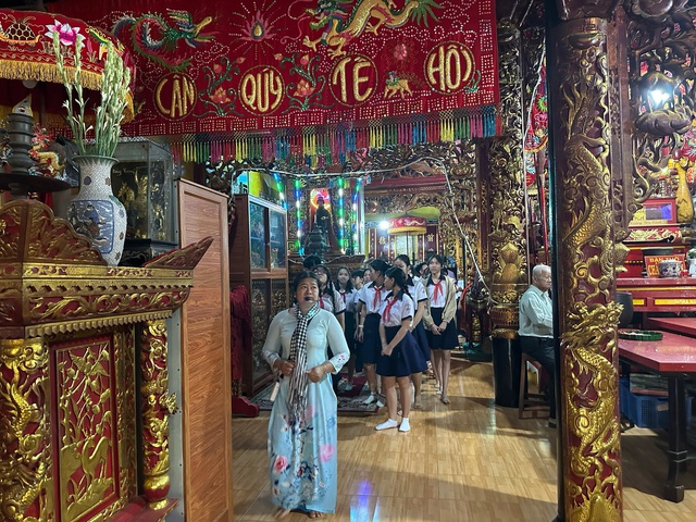Trường THCS Hoa Lư đi thực tế tìm hiểu TP.Thủ Đức- Ảnh 2.