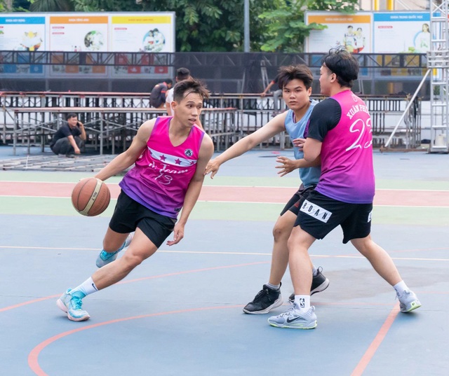 'Làm chủ cuộc chơi', tuyển thủ HUTECH mang tài năng thể thao toả sáng- Ảnh 3.