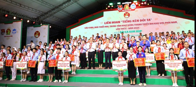 Tưng bừng Khai mạc Liên hoan Tiếng kèn Đội ta- Ảnh 2.