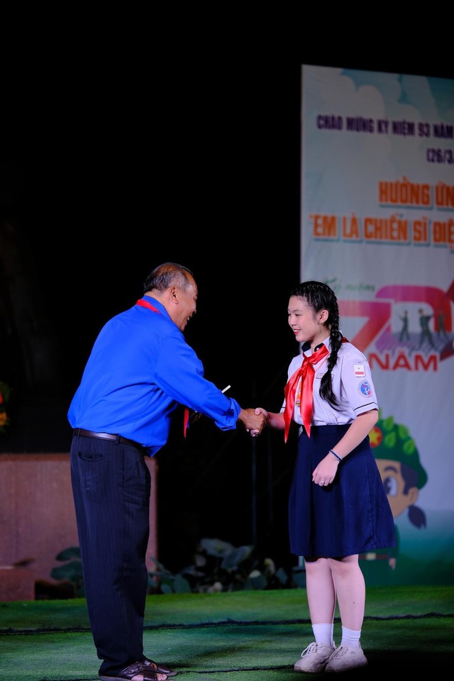 Tuổi Đội rực rỡ của nữ sinh Trường THCS Đồng Khởi- Ảnh 6.