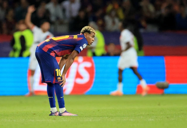 Yamal mờ nhạt, Barcelona thua ngược PSG tại Champions League- Ảnh 3.
