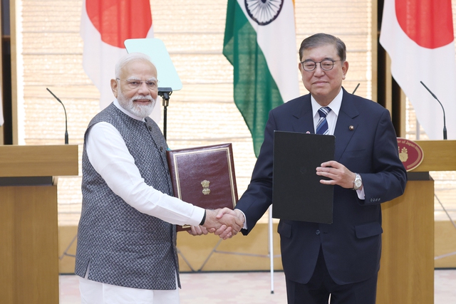 JR East's E10 Shinkansen may be delivered to India in 2029- Ảnh 1.