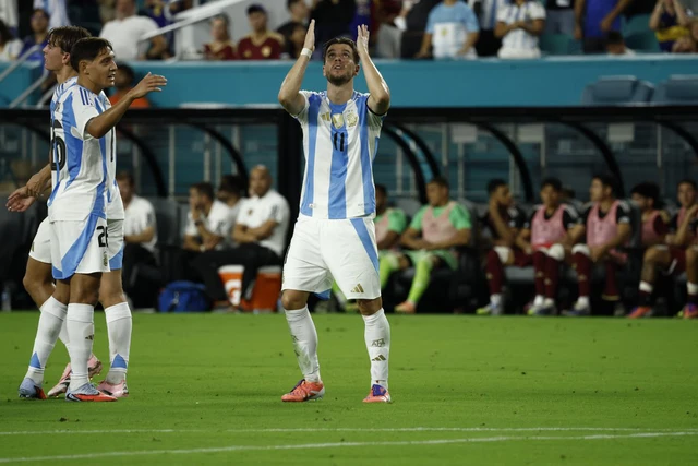 Argentina thắng tối thiểu Venezuela trong ngày vắng Messi- Ảnh 3.