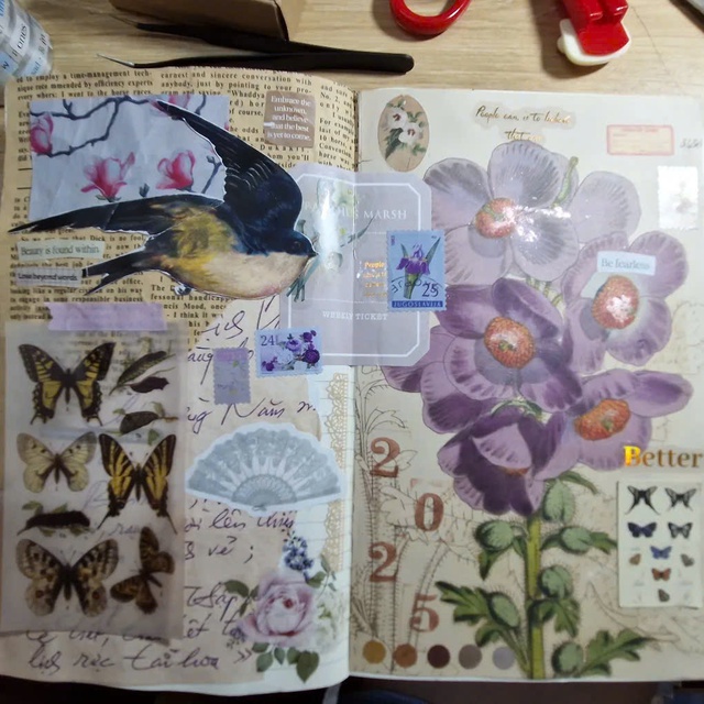 Cô bạn 2k7 biến hoa khô, báo cũ và xác côn trùng thành nhật ký tranh xé dán  - Ảnh 5.