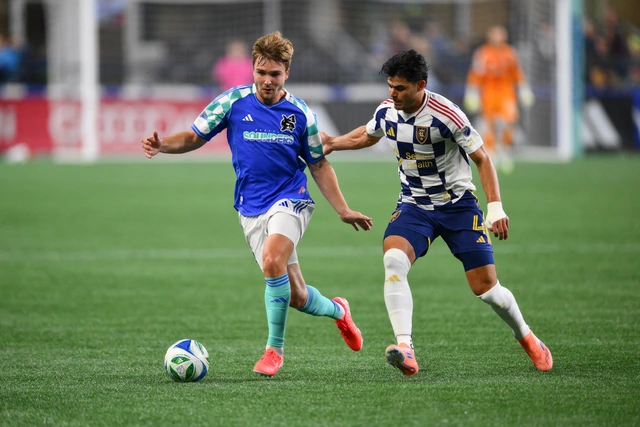Whitecaps thắng ngược Orlando City, Seattle đánh bại Salt Lake tại MLS - Ảnh 3.