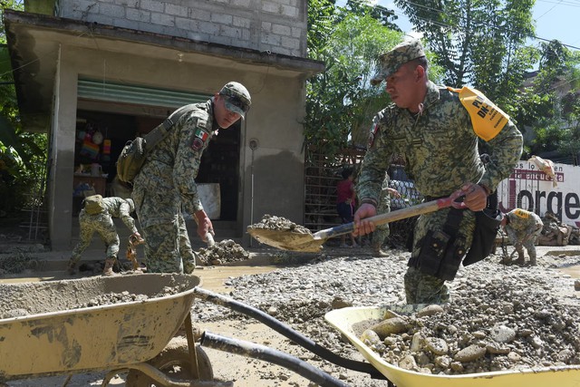 At least 44 people dead after torrential rains in Mexico- Ảnh 3. At least 44 people dead after torrential rains in Mexico- Ảnh 3.