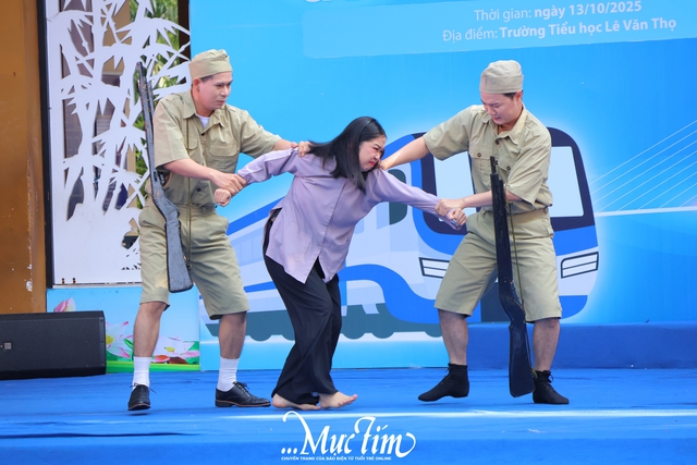 Học bổng Vì tương lai Việt Nam gửi gắm niềm tin đến học trò Trường tiểu học Lê Văn Thọ- Ảnh 7.