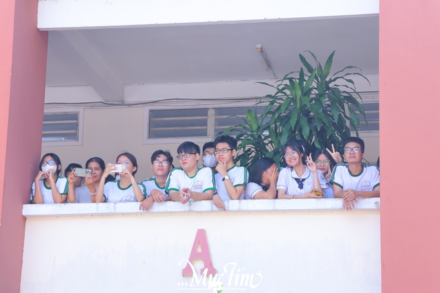 Khi âm nhạc, điệu nhảy kết nối những trái tim Trường THPT Tam Phú - Ảnh 12.