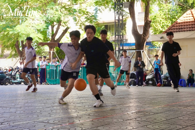 Văn hoá Việt - Hàn hội tụ trong ngày hội giao lưu tại Trường THPT Phan Đăng Lưu- Ảnh 7.