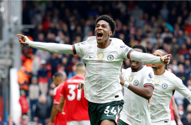 Vòng 8 Ngoại hạng Anh: Chelsea. Man City và Arsenal đều giành thắng  - Ảnh 1.