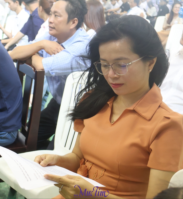 Thầy trò Trường THPT chuyên Tiền Giang xúc động ngày hội ngộ- Ảnh 3.