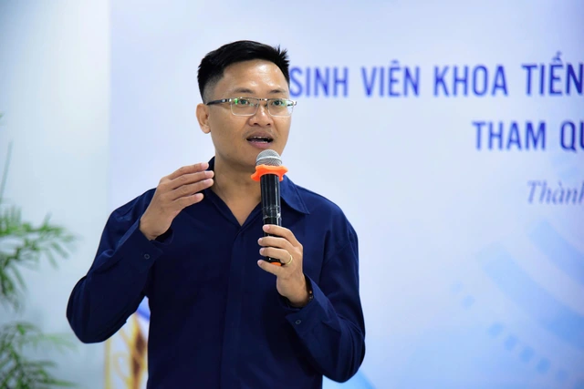 Tuoi Tre welcomes Ho Chi Minh City University of Education students for journalism workshop, newsroom tour- Ảnh 8. Tuoi Tre welcomes Ho Chi Minh City University of Education students for journalism workshop, newsroom tour- Ảnh 8.