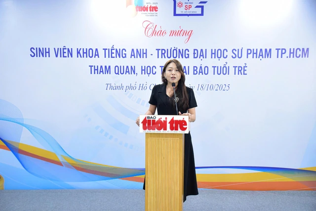 Tuoi Tre welcomes Ho Chi Minh City University of Education students for journalism workshop, newsroom tour- Ảnh 4. Tuoi Tre welcomes Ho Chi Minh City University of Education students for journalism workshop, newsroom tour- Ảnh 4.