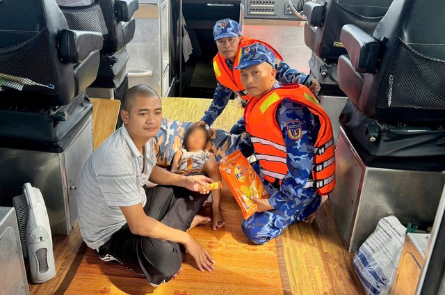Paying it forward: Vietnamese man who survived 13 hours adrift at sea forms free rescue team- Ảnh 1. Paying it forward: Vietnamese man who survived 13 hours adrift at sea forms free rescue team- Ảnh 1.
