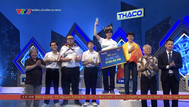 Cầu truyền hình chung kết năm Đường lên đỉnh Olympia cuối cùng đã thuộc về Hà Nội- Ảnh 6.