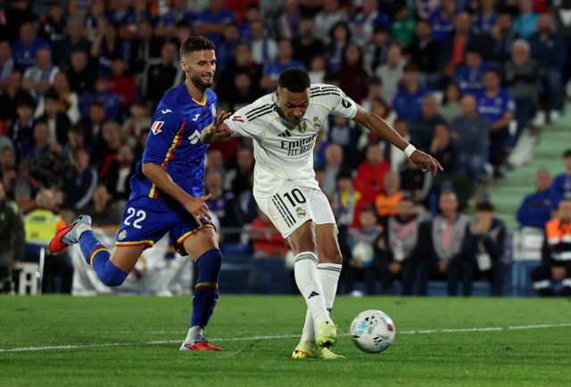 Real Madrid chật vật giành 3 điểm tại Coliseum - Ảnh 1.