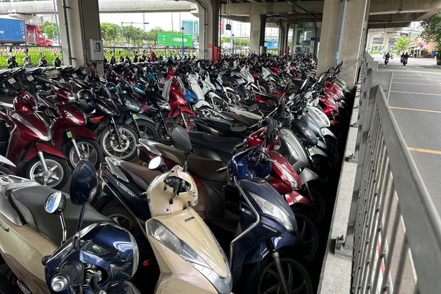 Ho Chi Minh City expands transit links, plans parking growth to ease metro riders’ parking crunch- Ảnh 2. Ho Chi Minh City expands transit links, plans parking growth to ease metro riders’ parking crunch- Ảnh 2.