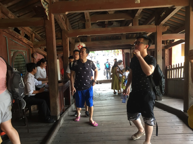 Over 17mn tourists visit Vietnam’s Hoi An in 13 years- Ảnh 1.