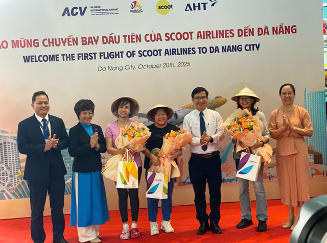 Scoot Airlines opens Singapore-Da Nang direct route 
- Ảnh 1.