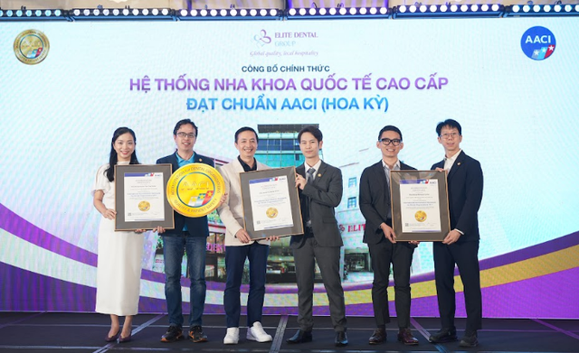 Elite Dental holds ceremony to celebrate official AACI quality accreditation of US - Ảnh 1.