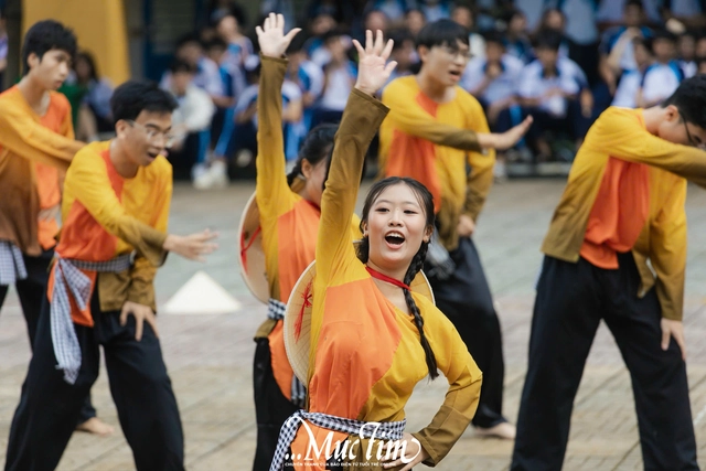 Teen Bình Phú ‘cháy’ hết mình với cuộc thi flashmob giờ ra chơi - Ảnh 14.