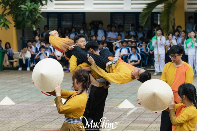 Teen Bình Phú ‘cháy’ hết mình với cuộc thi flashmob giờ ra chơi - Ảnh 16.